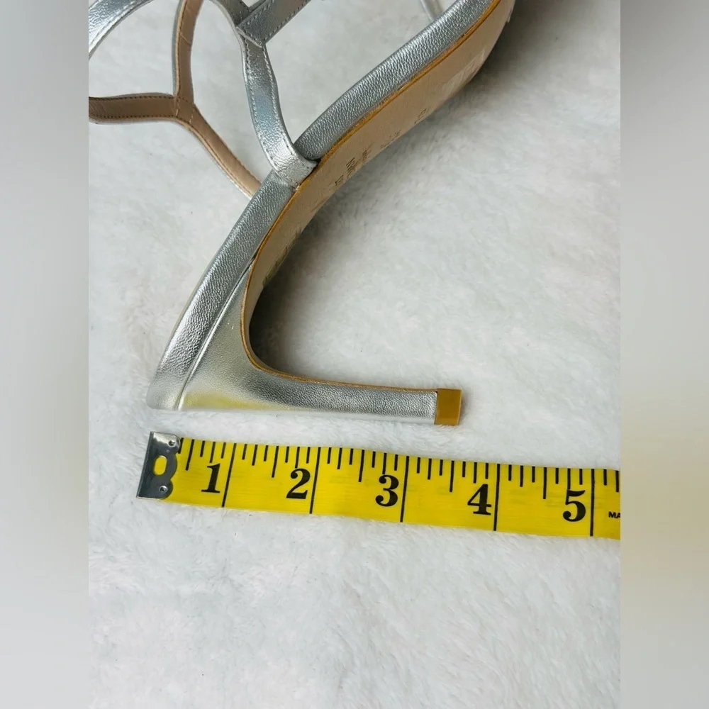 Stuart Weitzman Starla Ankle Strap Sandals in Silver Metallic Leather Size 7.5
